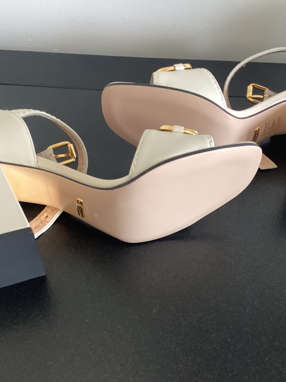 Gucci Horsebit Sandals - Picture 5 of 6